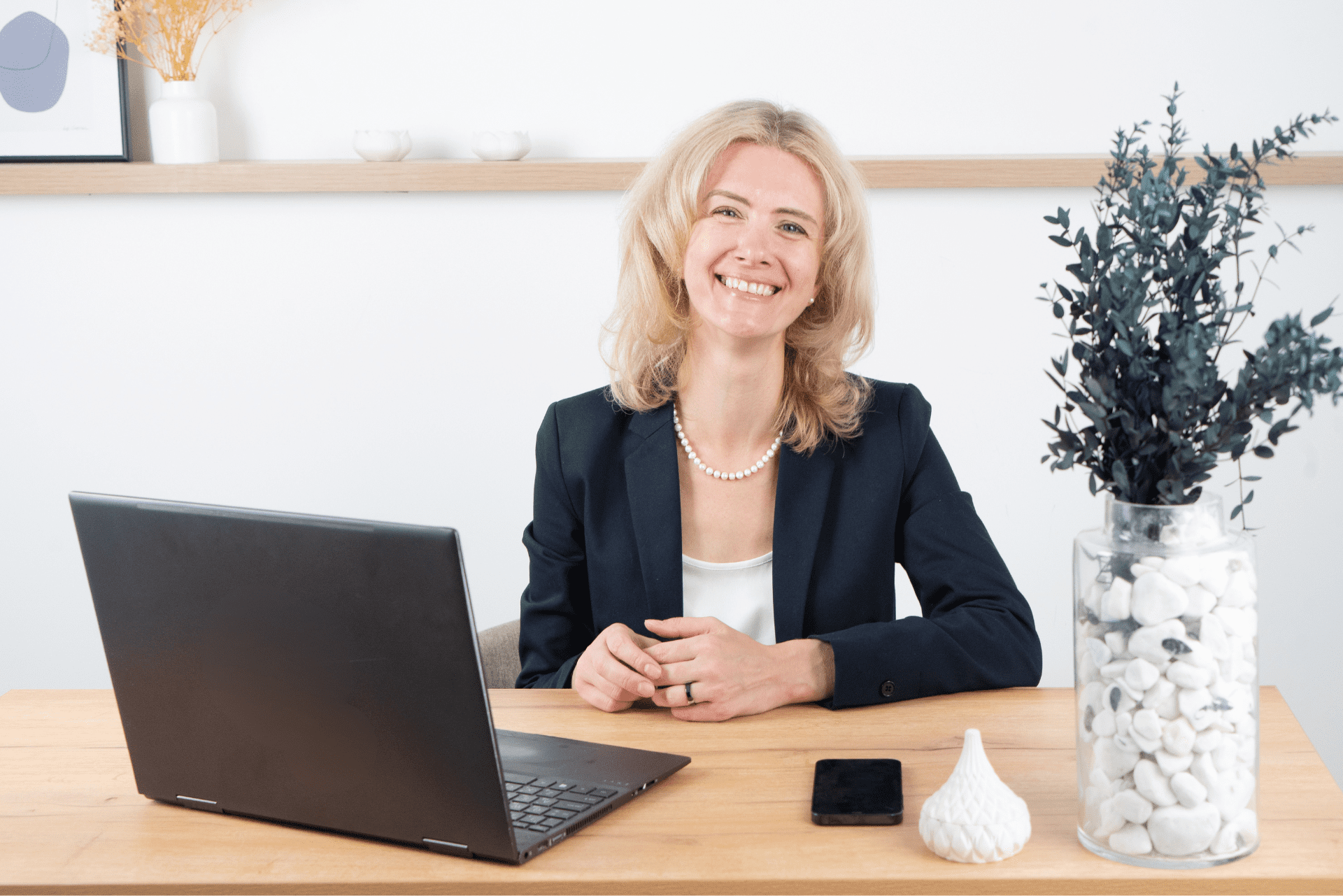 Femme en reconversion professionnelle après 40 ans - coaching et accompagnement pour réussir son changement de carrière